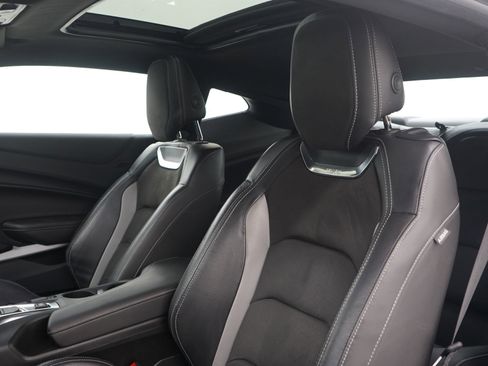 Used 2022 Chevrolet Camaro LT w/ RS Package RWD image 29