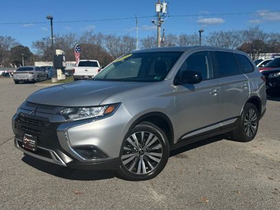 Used 2020 Mitsubishi Outlander ES