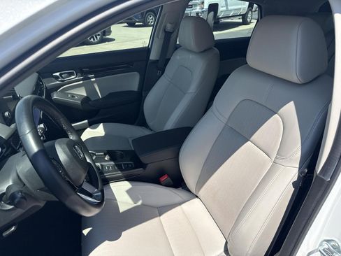 Certified 2024 Honda Civic EX-L image 11