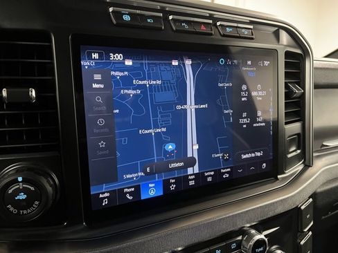 Used 2024 Ford F350 Platinum image 40