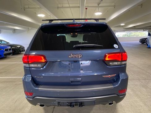 Used 2021 Jeep Grand Cherokee Trailhawk w/ Trailhawk Luxury Group AWD/4WD image 4
