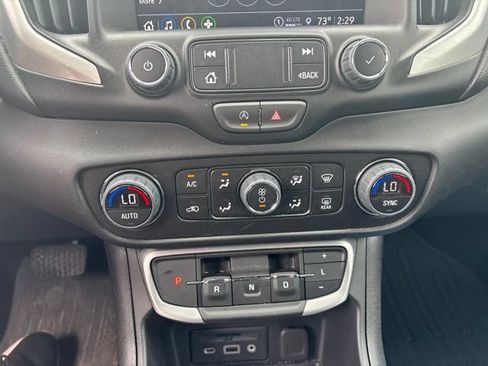 Used 2023 GMC Terrain SLT w/ LPO, Floor Liner Package FWD image 25