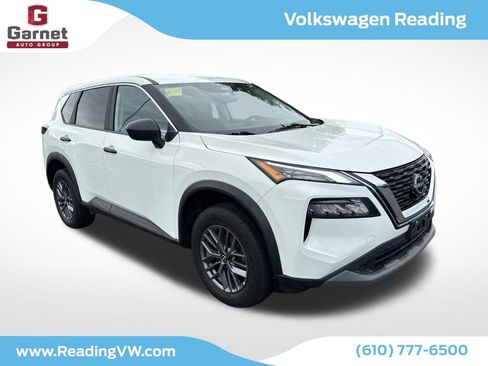 Used 2023 Nissan Rogue S image 7