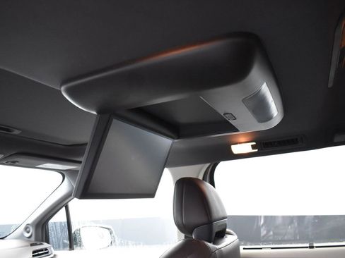Used 2021 Toyota Sienna Platinum image 26