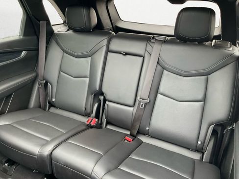 Used 2023 Cadillac XT5 Premium Luxury image 9
