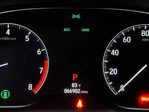 Used 2018 Honda Accord Sport image 17
