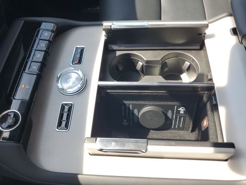 New 2027 Lincoln Navigator Reserve AWD/4WD image 26