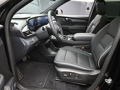 New 2026 Buick Enclave Sport Touring w/ Power Package image 20