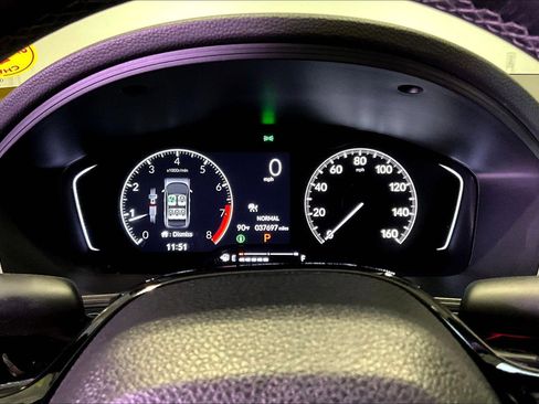 Used 2023 Honda Civic Sport image 14