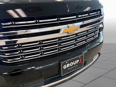 Used 2021 Chevrolet Tahoe Premier w/ Premium Package RWD image 27