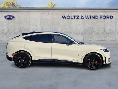 Used 2025 Ford Mustang Mach-E GT image 7