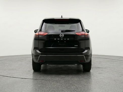 Used 2025 Nissan Rogue SV FWD image 7