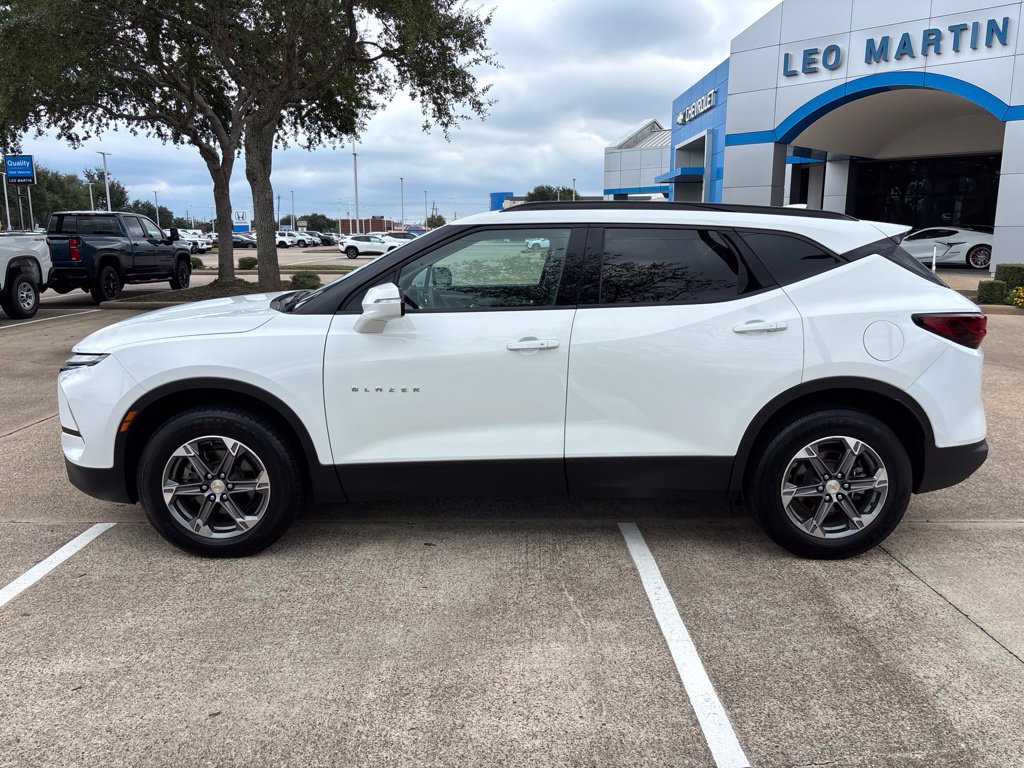 Used 2024 Chevrolet Blazer LT FWD image 8
