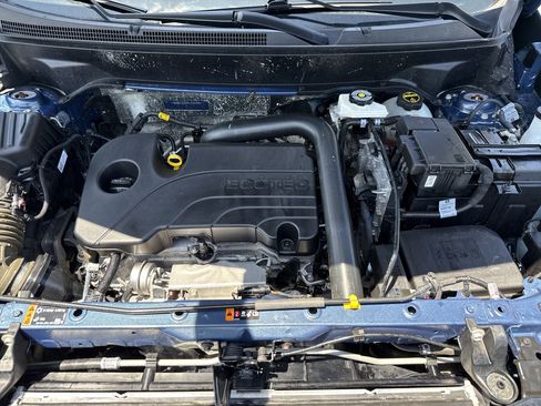Used 2024 Chevrolet Equinox LT AWD/4WD image 34