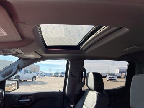 Used 2022 Chevrolet Silverado 1500 LTZ w/ LTZ Premium Package image 14