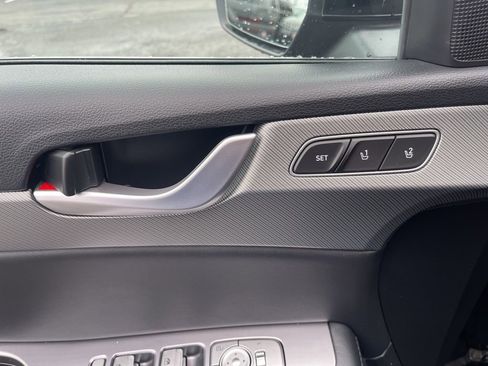 Used 2023 Hyundai Palisade SEL AWD/4WD image 14