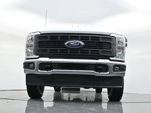 New 2026 Ford F250 XL w/ FX4 Off-Road Package AWD/4WD image 36