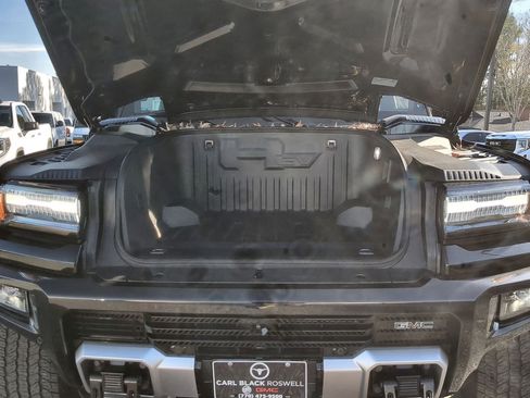 Used 2025 GMC Hummer EV 3X image 31