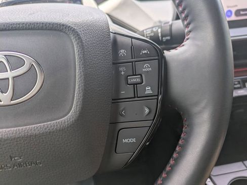 Used 2023 Toyota Prius Prime FWD image 26