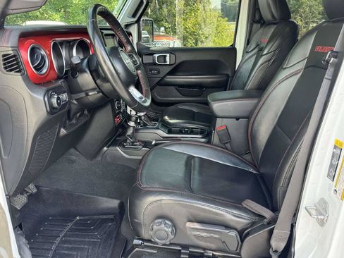 Used 2022 Jeep Wrangler Unlimited Rubicon w/ Steel Bumper Group AWD/4WD image 21