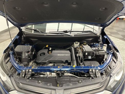Certified 2020 Chevrolet Equinox LT AWD/4WD image 2
