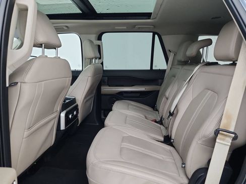 Used 2023 Ford Expedition Limited AWD/4WD image 35
