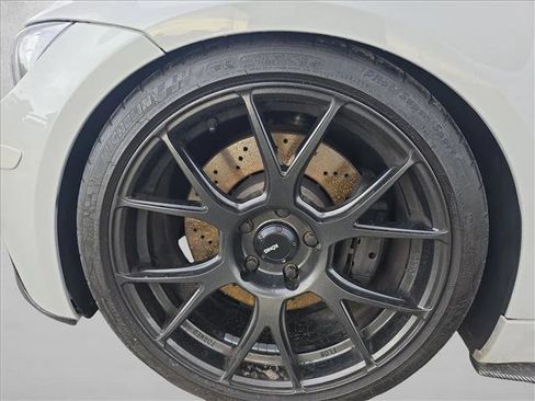 Used 2011 BMW M3 Convertible RWD image 9