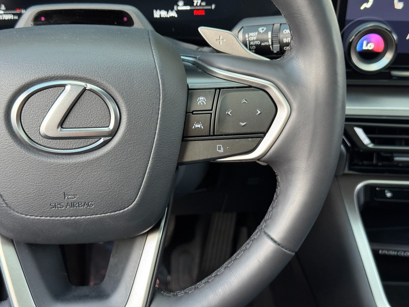 Used 2025 Lexus TX 350 AWD w/ Technology Package image 22