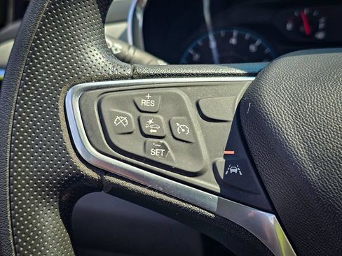 Used 2020 Chevrolet Equinox LS FWD image 17