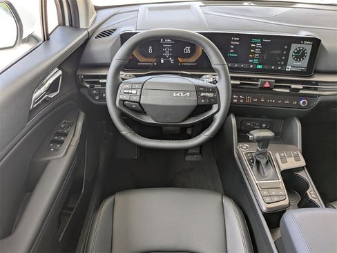 Certified 2026 Kia Sportage EX image 21