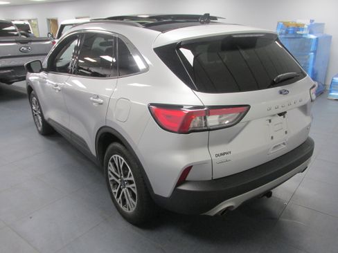 Used 2020 Ford Escape SEL image 7