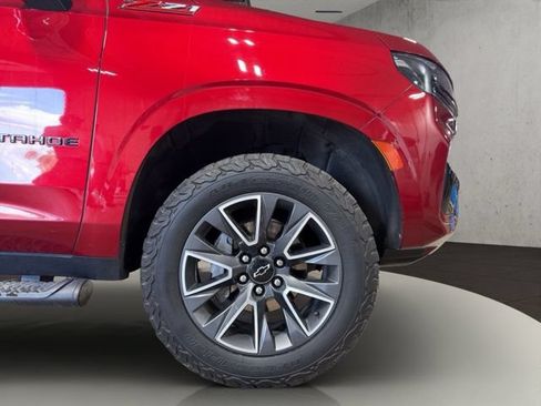 Used 2023 Chevrolet Tahoe Z71 w/ Luxury Package AWD/4WD image 37