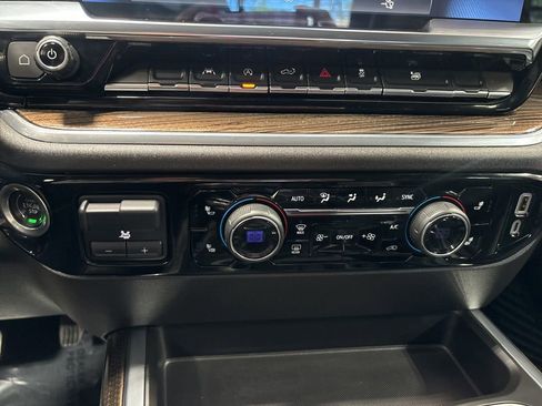 Used 2024 Chevrolet Silverado 1500 RST w/ Convenience Package II image 50