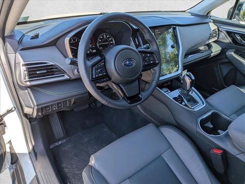 Certified 2025 Subaru Outback Onyx Edition XT AWD/4WD image 10