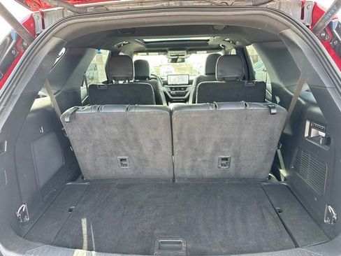 Used 2025 Ford Explorer ST AWD/4WD image 11
