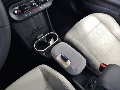 Used 2025 MINI Cooper S image 32