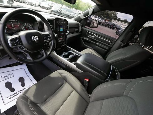 Used 2025 RAM 1500 Big Horn AWD/4WD image 17