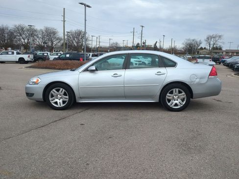 Used 2010 Chevrolet Impala LT w/ Luxury Edition Package image 5