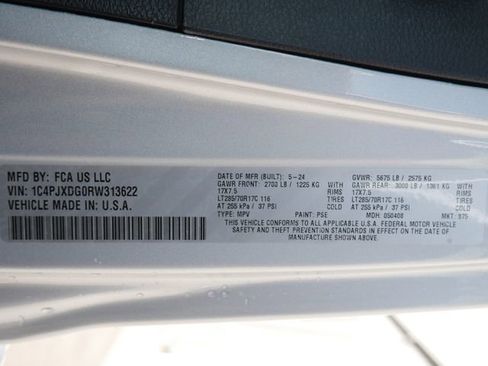 Used 2024 Jeep Wrangler Unlimited Sport AWD/4WD image 25
