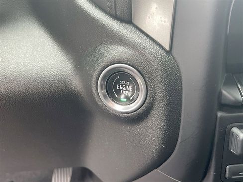 Certified 2019 Chevrolet Silverado 1500 LT w/ All-Star Edition image 16