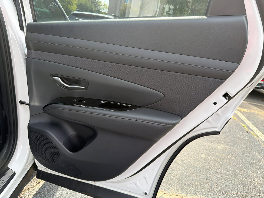 New 2026 Hyundai Tucson Limited AWD/4WD image 16