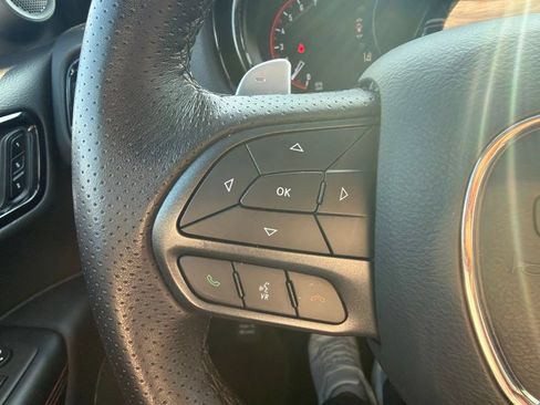 Used 2025 Dodge Durango GT AWD/4WD image 14
