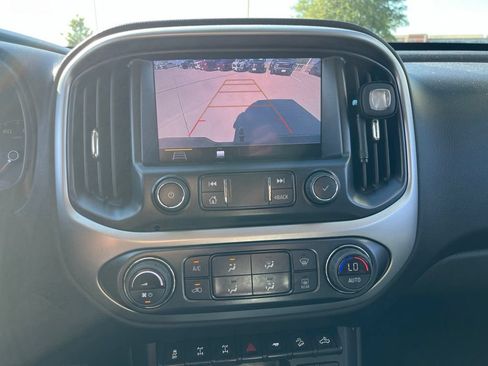 Used 2022 Chevrolet Colorado ZR2 AWD/4WD image 13
