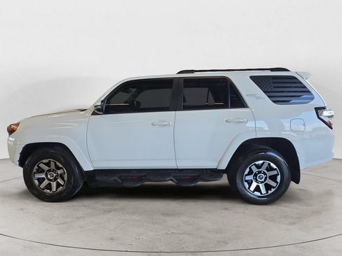Used 2024 Toyota 4Runner TRD Off-Road Premium w/ Off Road Premium Plus Package AWD/4WD image 8