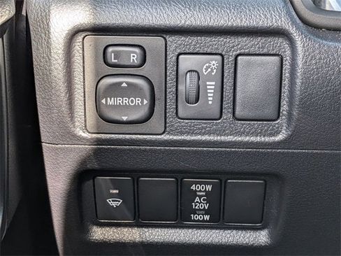 Used 2018 Toyota 4Runner TRD Off-Road Premium w/ Wilderness Package image 17