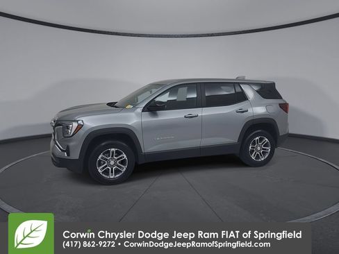 Used 2026 GMC Terrain Elevation AWD/4WD image 8