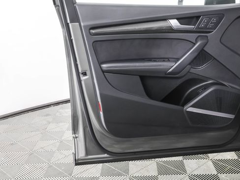 Used 2023 Audi SQ5 Premium Plus w/ Premium Plus Package image 35