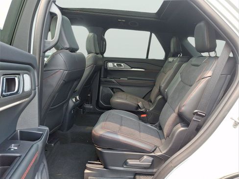 New 2026 Ford Explorer ST w/ Sun And Sound Package AWD/4WD image 6