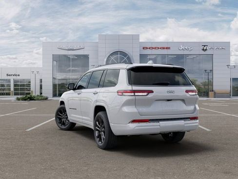 New 2026 Jeep Grand Cherokee L Limited AWD/4WD image 3