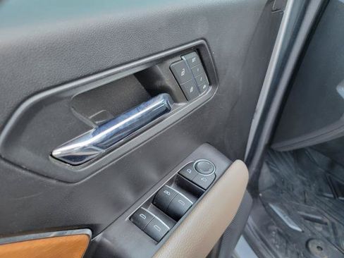 Used 2023 GMC Canyon Denali AWD/4WD image 12